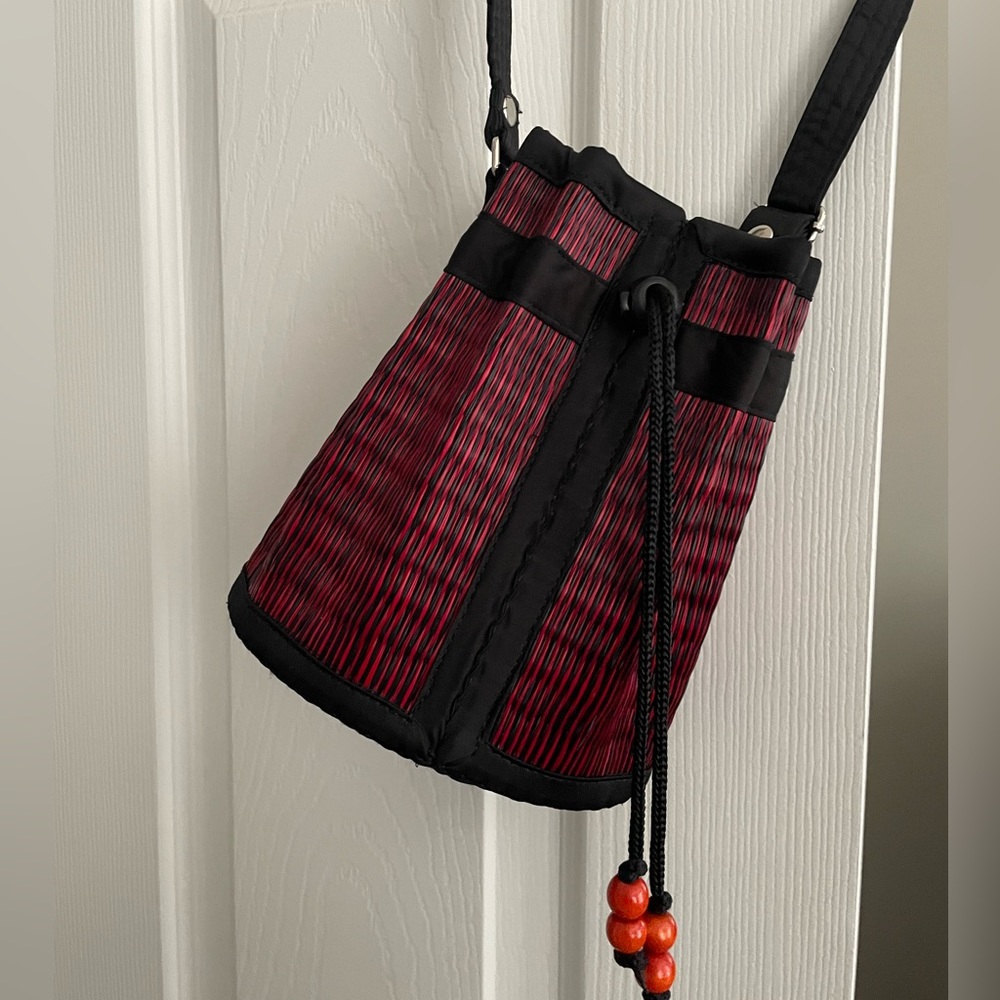 Red and Black mini straw crossbody new w/o tags